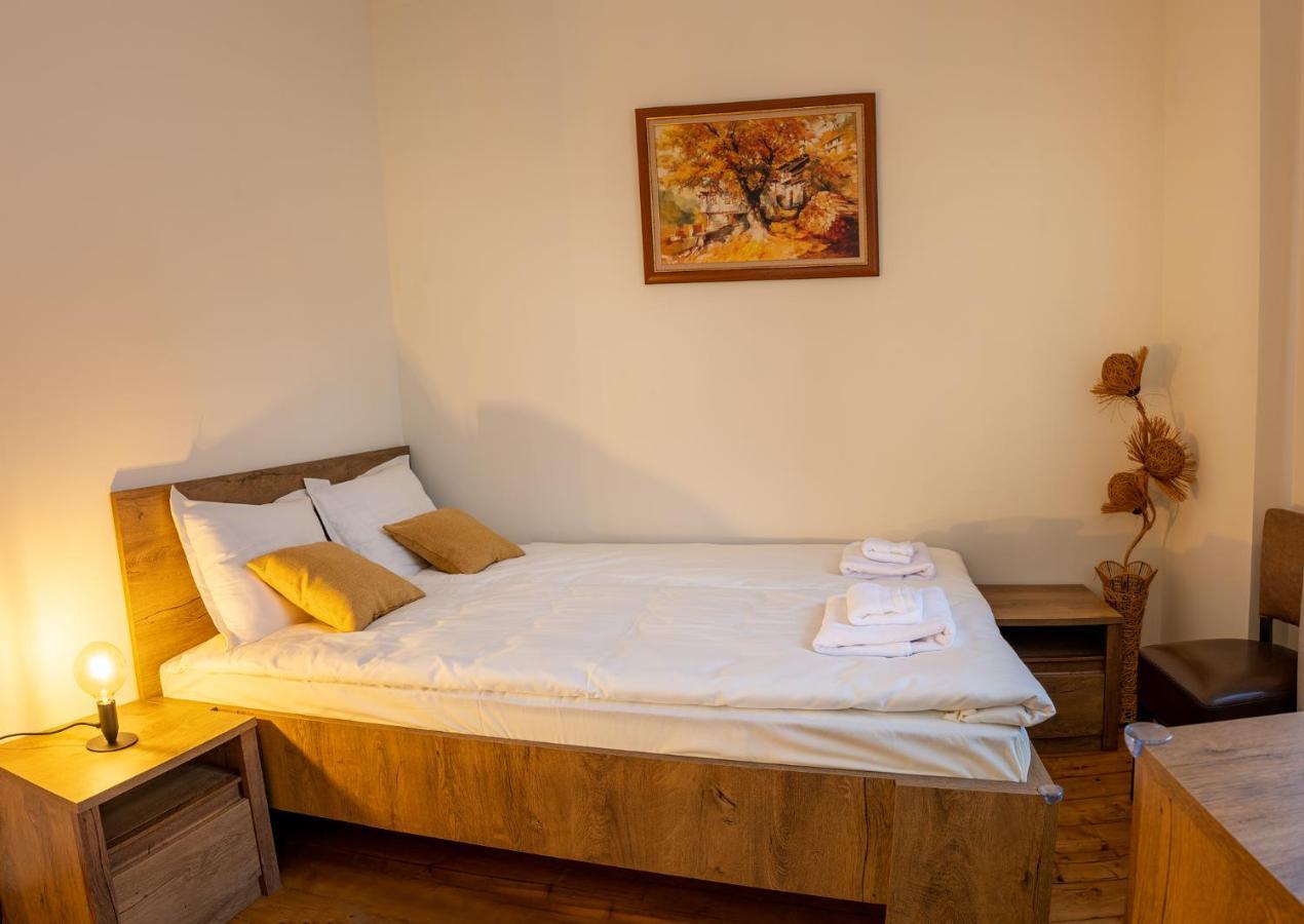 Apartpro Apartments, Tırnova Dış mekan fotoğraf